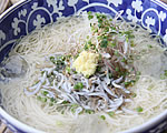 釜揚げしらすとじゃこのそうめん写真